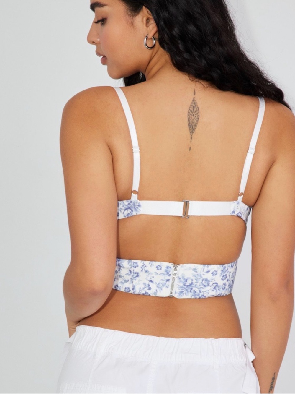 Garage Bianca Cut Out Corset - Picture 2 of 5